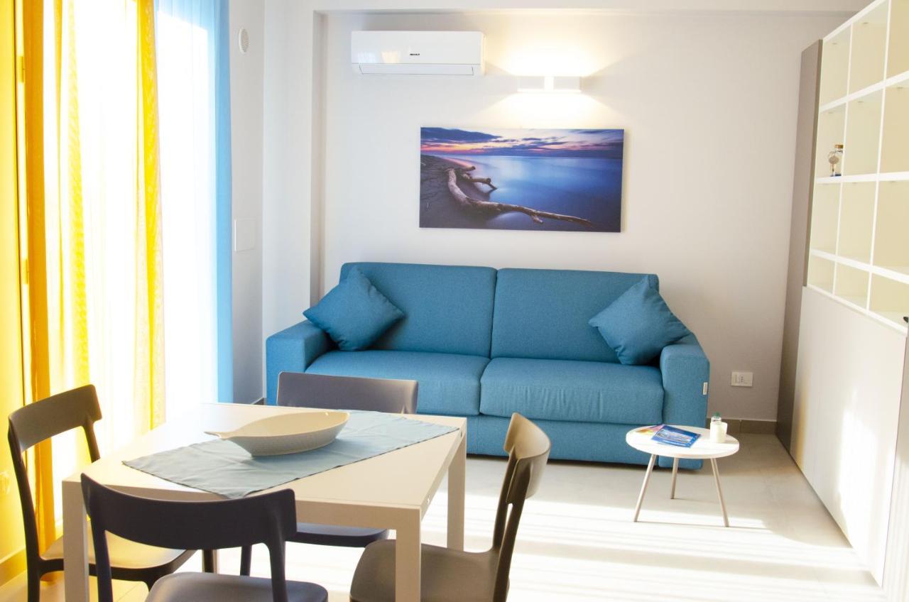 Solemare Casa Vacanze 卡斯泰拉马莱 外观 照片